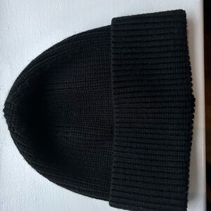 Lululemon Black Knit Beanie